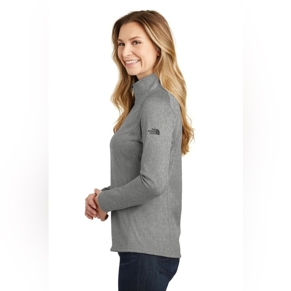 The North Face Dark Gray Pullover 1/4 Zipper Athletic Sweatshirt Size Medium